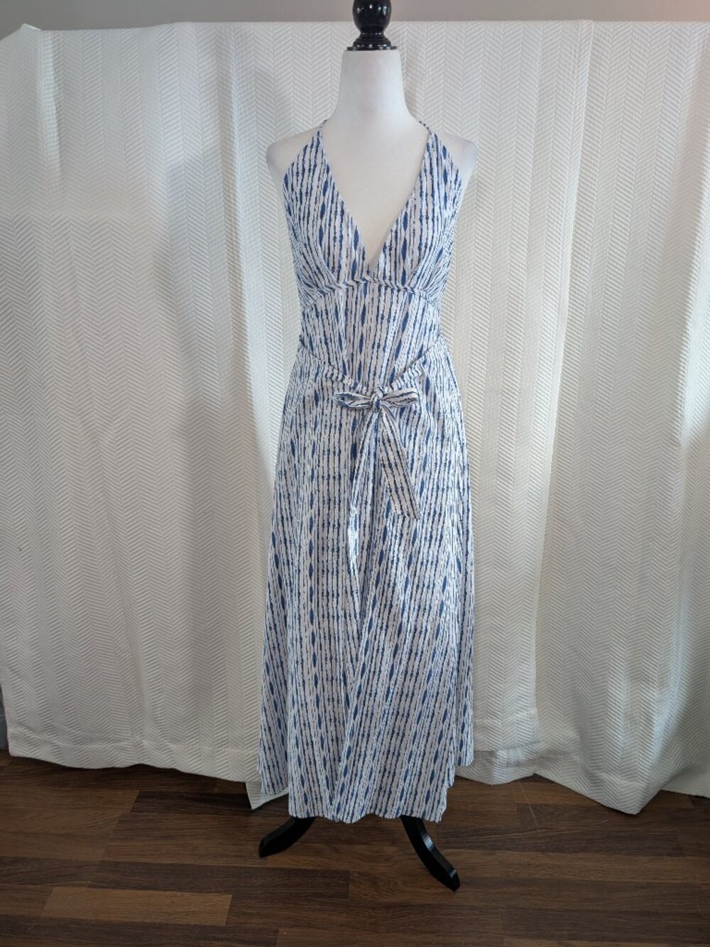 Amiani Halter Dress Cover Up Blue & White Tie Dye Striped Low Back Resort Beachy
